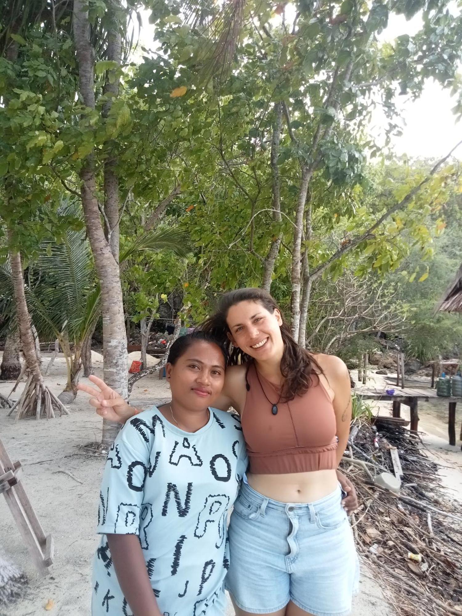 Ransiwor Homestay Kri Екстериор снимка